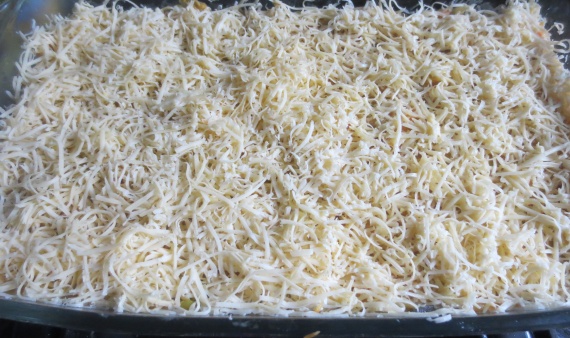 Рецепты: Запеченная рыба с овощами в духовке